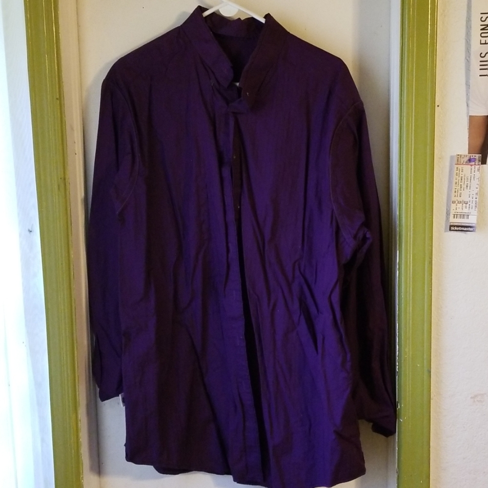 Long sleeve button down shirt